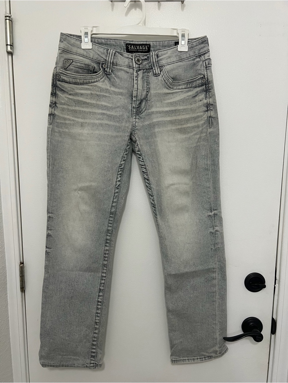 Salvage Men's Light Gray Relaxed Jeans